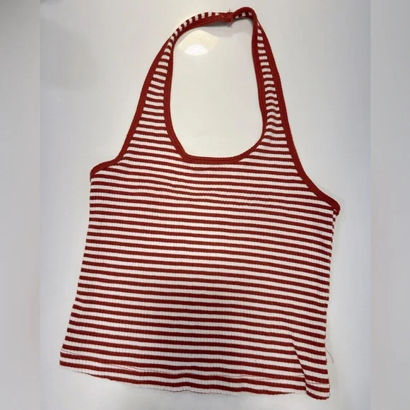 Cute retro style halter top - Picture 1 of 3